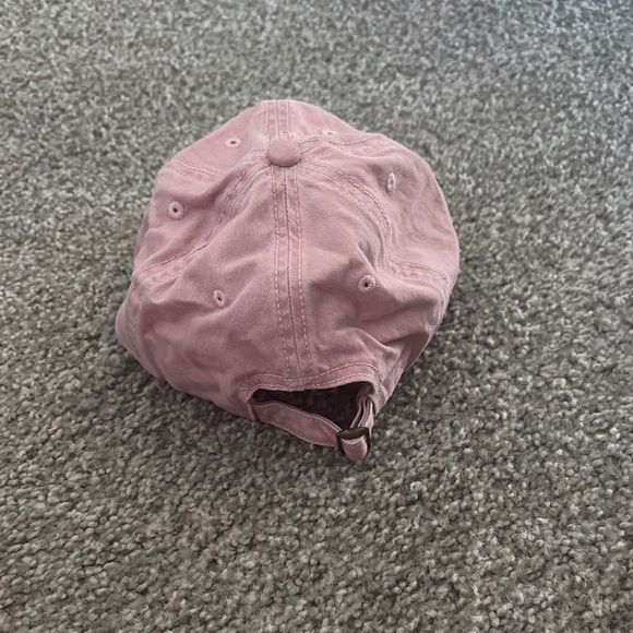 color 'pale Pink' Baseball Cap 100% cotton material adjustable strap - Picture 2 of 5